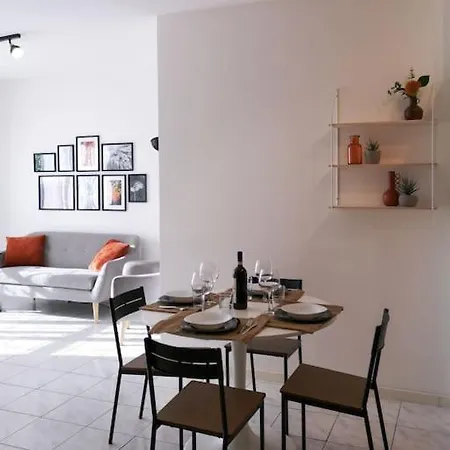 Saxony House Apartment